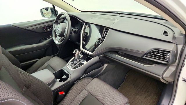2025 Subaru Outback Premium AWD w/ Moonroof, Navigation, Blind Spot & Keyless Start - 23091317 - 24