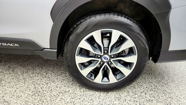 2025 Subaru Outback Touring AWD w/ Tech Package - 23084885 - 8