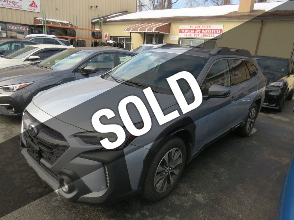 2025 Subaru Outback Touring XT AWD - 22941551 | Video 1