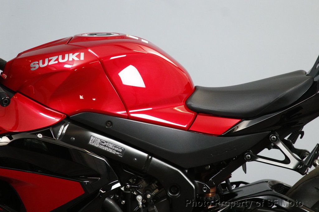2025 Suzuki GSX-R1000R 1 Owner, 4813 Miles - 23059695 - 9