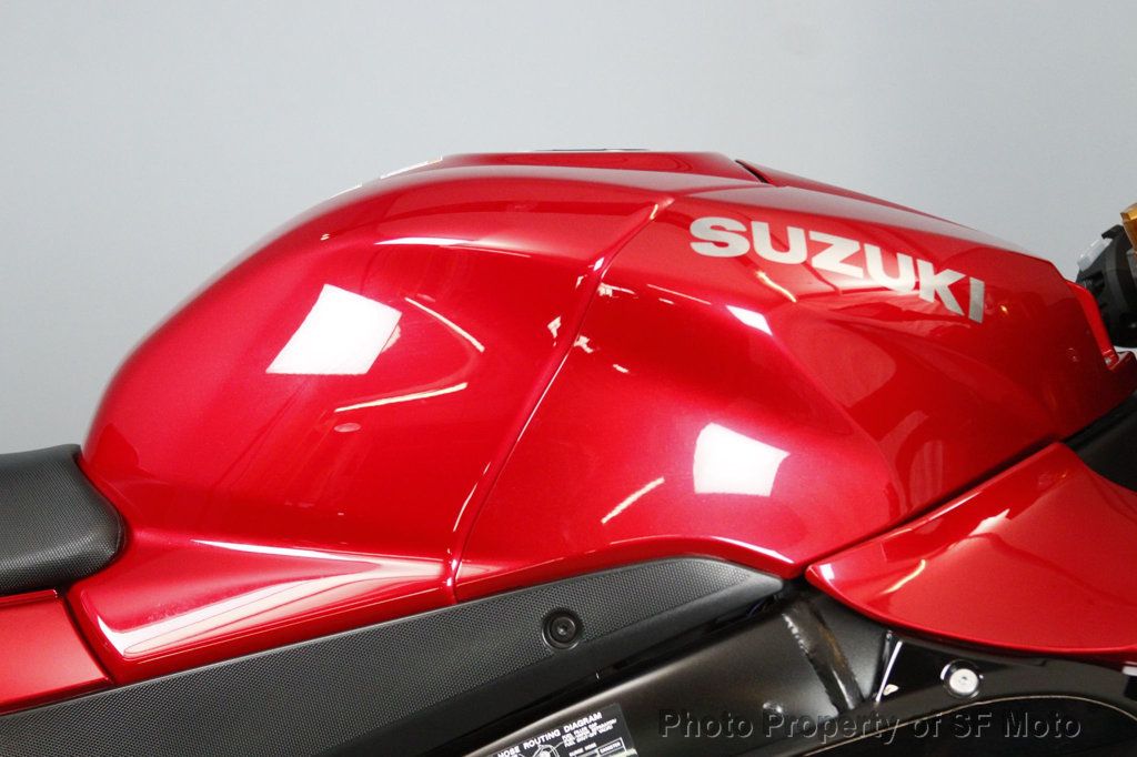 2025 Suzuki GSX-R1000R 1 Owner, 4813 Miles - 23059695 - 32