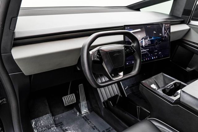 2025 Tesla Cybertruck