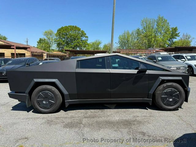 2025 Tesla Cybertruck AWD - 22975417 - 10