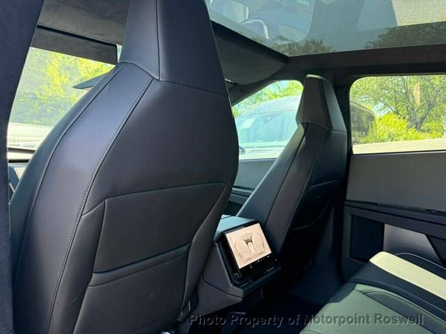 2025 Tesla Cybertruck AWD - 22975417 - 17