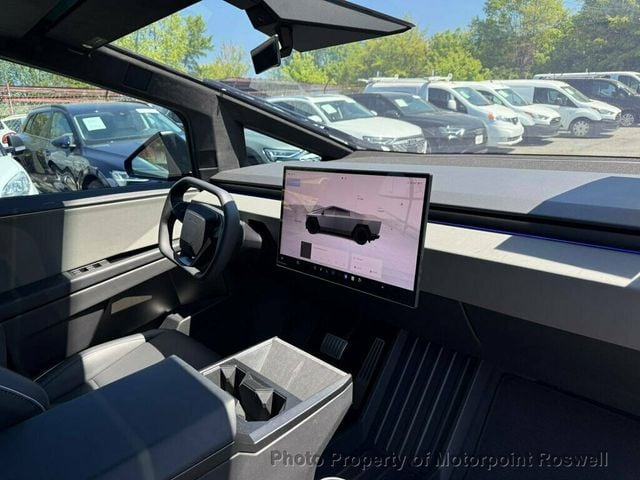 2025 Tesla Cybertruck AWD - 22975417 - 32
