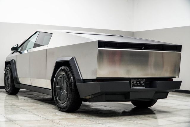 2025 Tesla Cybertruck AWD - 22990751 - 12