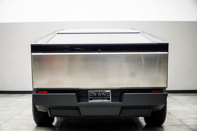 2025 Tesla Cybertruck AWD - 22990751 - 13