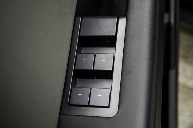 2025 Tesla Cybertruck AWD - 22990751 - 38