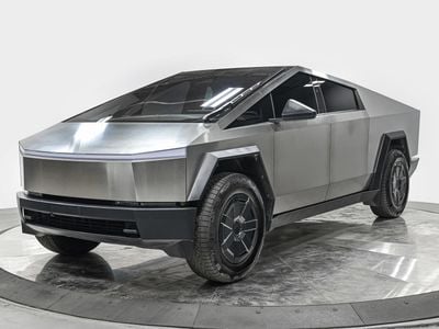 2025 Tesla Cybertruck