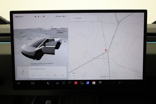 2025 Tesla Cybertruck AWD - 23093254 - 22