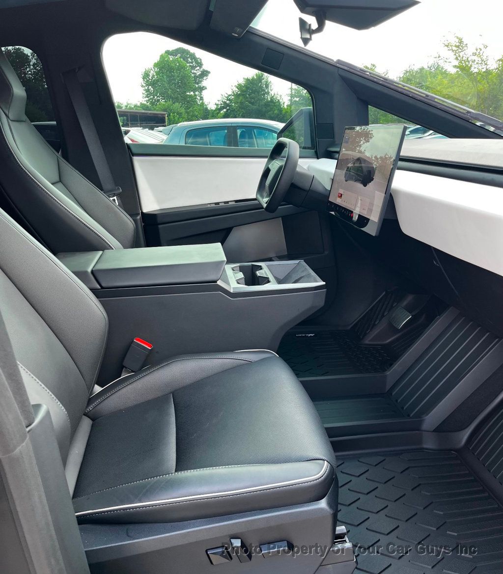 2025 Tesla Cybertruck AWD - INCLUDES WARRANTY  - 23061112 - 15