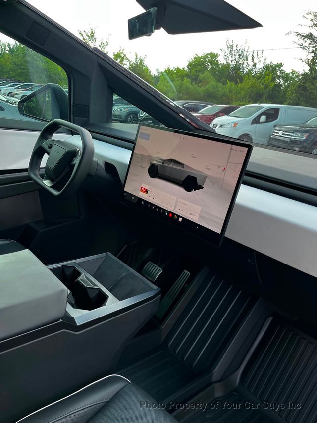 2025 Tesla Cybertruck AWD - INCLUDES WARRANTY  - 23061112 - 19