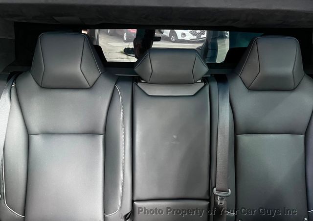 2025 Tesla Cybertruck AWD - INCLUDES WARRANTY  - 23061112 - 21