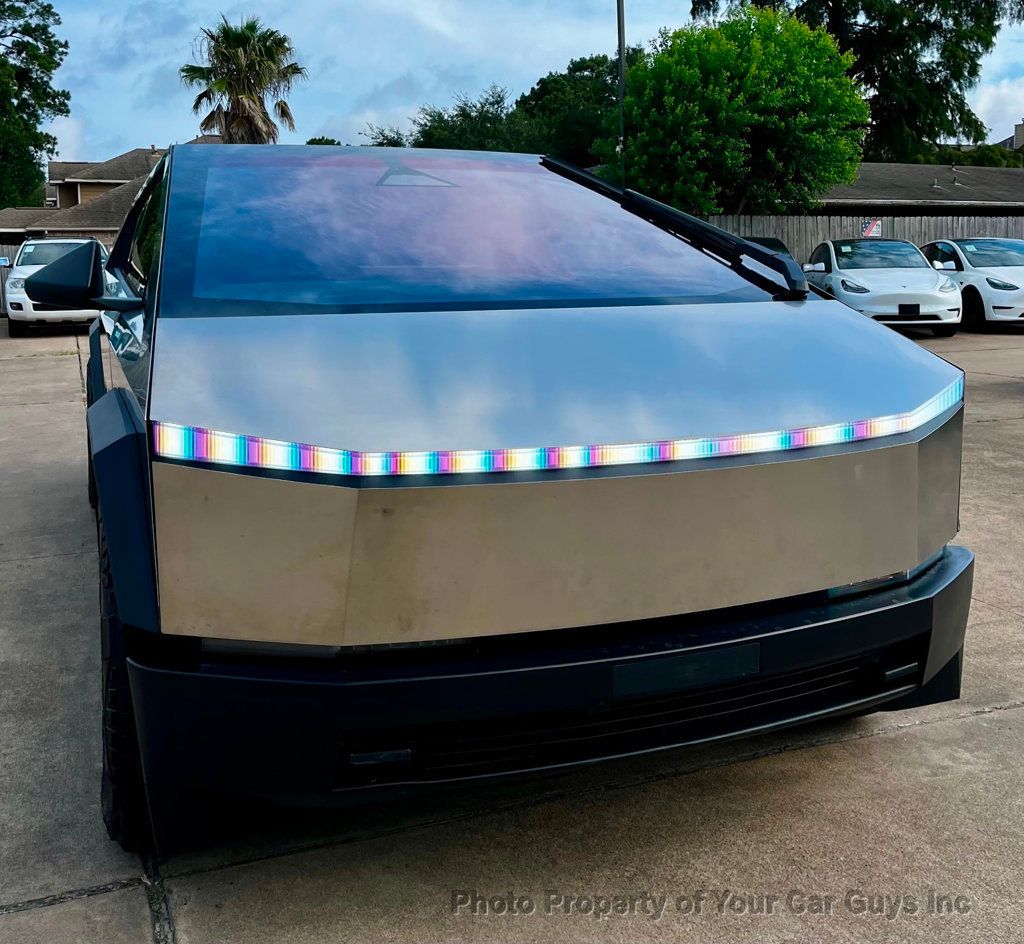 2025 Tesla Cybertruck AWD - INCLUDES WARRANTY  - 23061112 - 2
