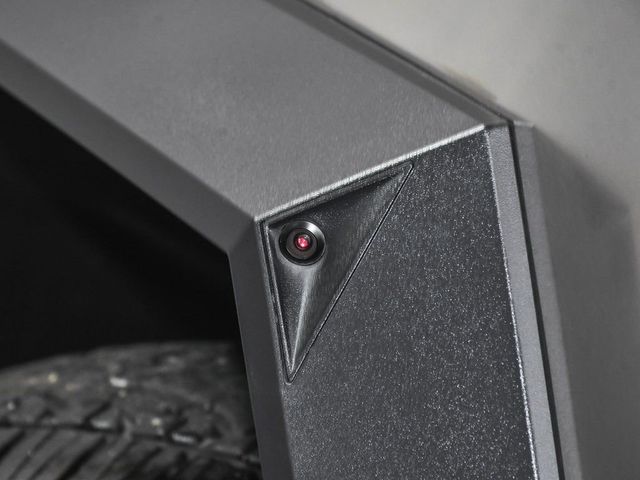 2025 Tesla Cybertruck Base - 22977914 - 13