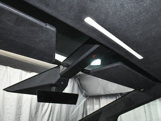 2025 Tesla Cybertruck Base - 22977914 - 42