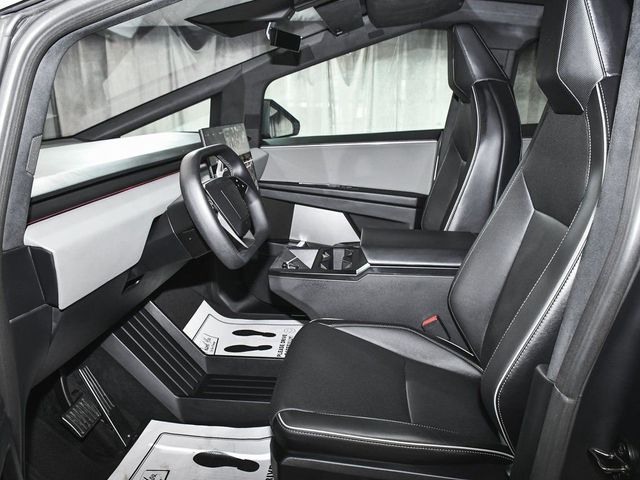 2025 Tesla Cybertruck Base - 22977914 - 49