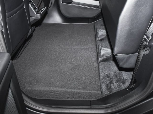 2025 Tesla Cybertruck Base - 22977914 - 53