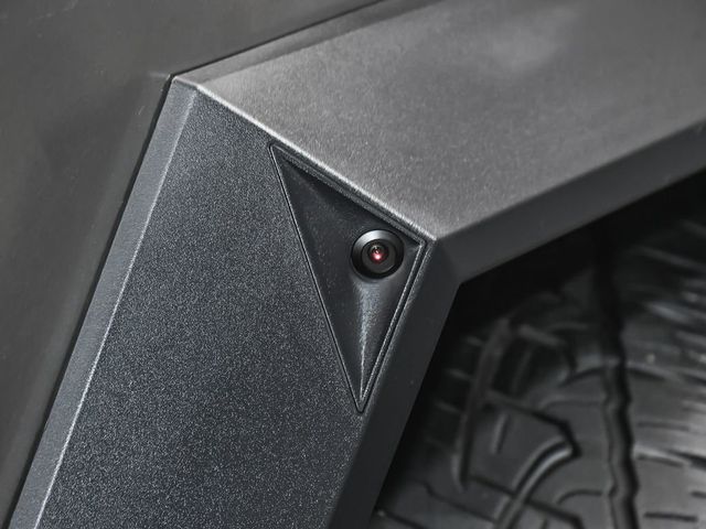 2025 Tesla Cybertruck Base - 23014553 - 17