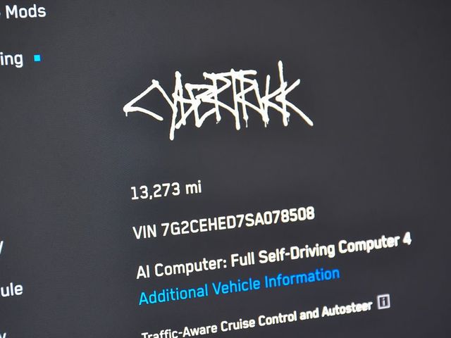 2025 Tesla Cybertruck Base - 23014553 - 25