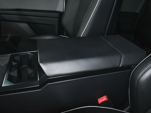 2025 Tesla Cybertruck Base - 23014553 - 42