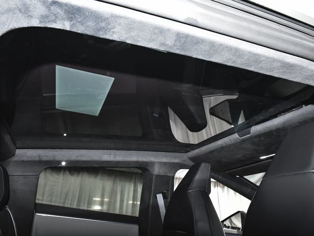 2025 Tesla Cybertruck Base - 23014553 - 57