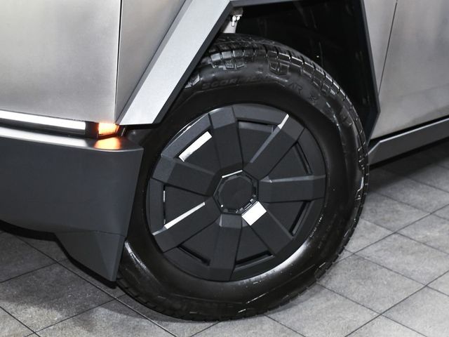 2025 Tesla Cybertruck Base - 23014553 - 70