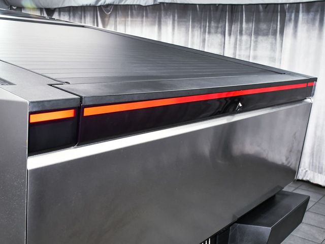 2025 Tesla Cybertruck Base - 23014553 - 81