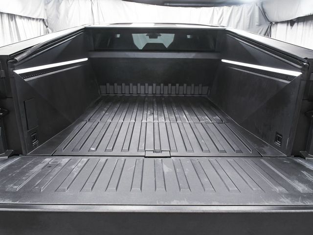 2025 Tesla Cybertruck Base - 23014553 - 86