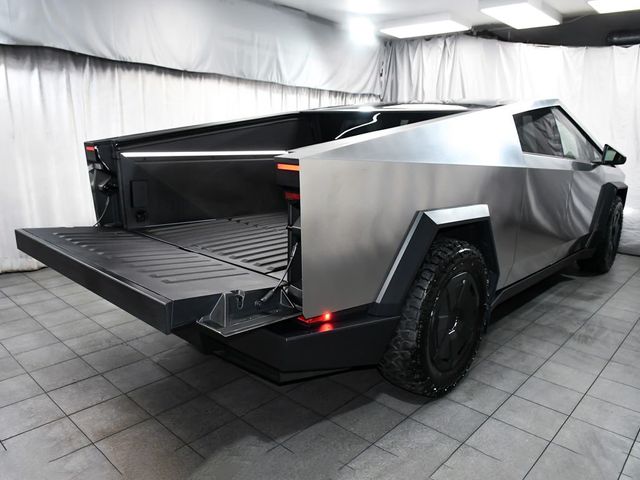 2025 Tesla Cybertruck All-Wheel Drive's photo