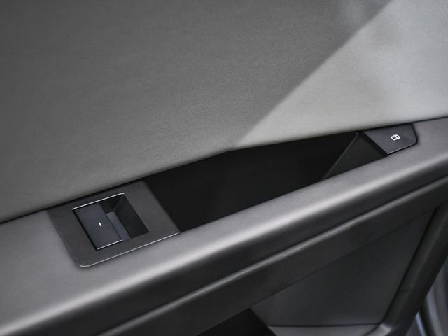 2025 Tesla Cybertruck Base - 23038948 - 15