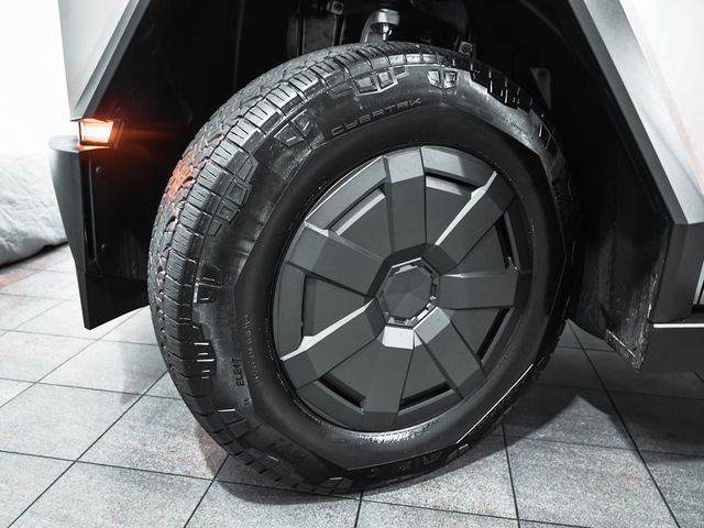 2025 Tesla Cybertruck Base - 23038948 - 5