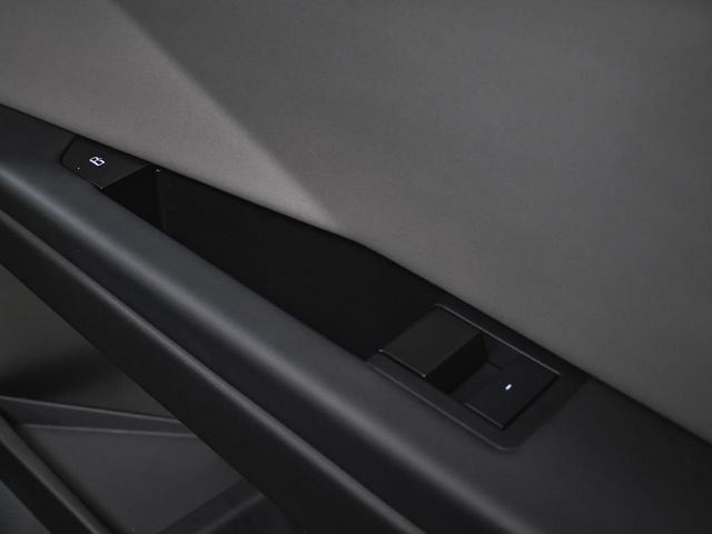 2025 Tesla Cybertruck Base - 23042246 - 23
