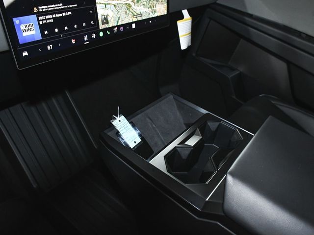 2025 Tesla Cybertruck Base - 23042246 - 39