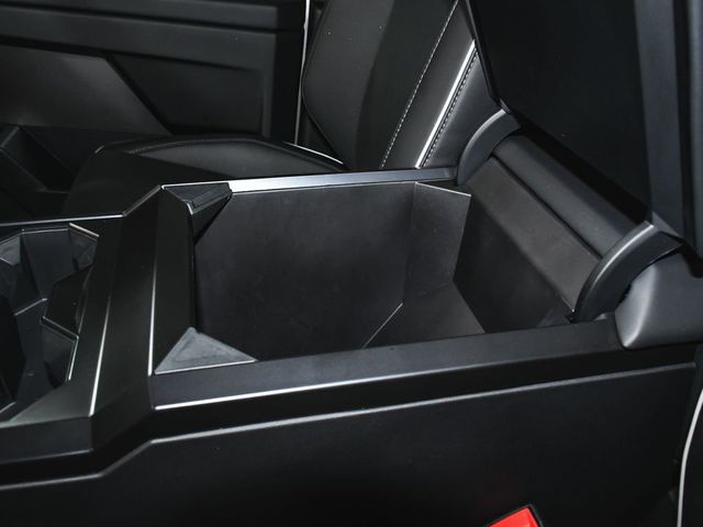 2025 Tesla Cybertruck Base - 23042246 - 41