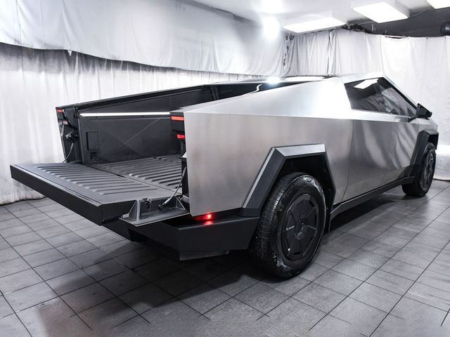 2025 Tesla Cybertruck All-Wheel Drive's photo
