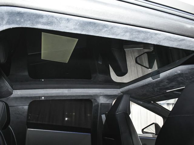 2025 Tesla Cybertruck Base - 23042246 - 55