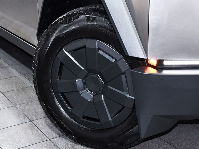 2025 Tesla Cybertruck Base - 23042246 - 74