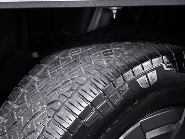 2025 Tesla Cybertruck Base - 23042246 - 84