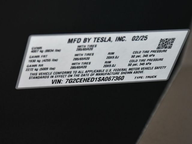 2025 Tesla Cybertruck Base - 23064859 - 24