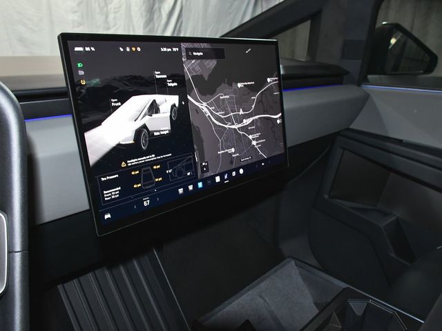 2025 Tesla Cybertruck Base - 23064859 - 32