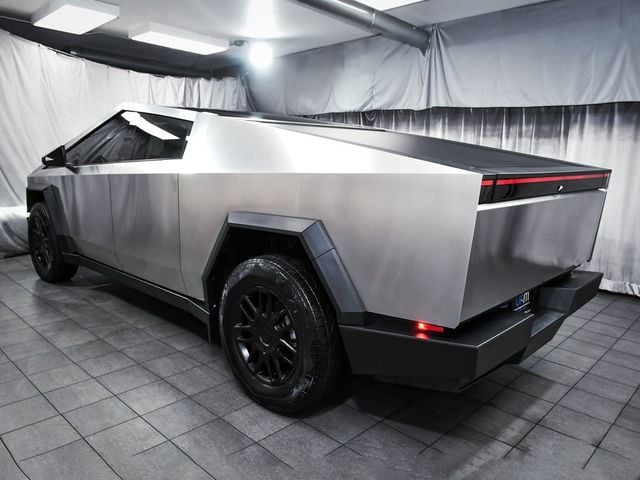 2025 Tesla Cybertruck Base - 23064859 - 3