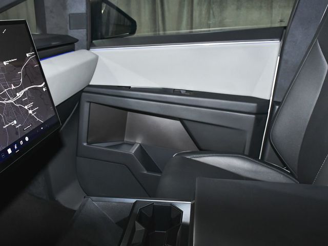 2025 Tesla Cybertruck Base - 23064859 - 41