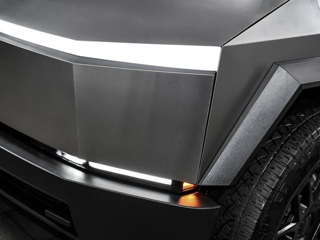 2025 Tesla Cybertruck Base - 23064859 - 68
