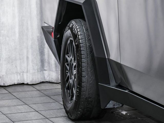 2025 Tesla Cybertruck Base - 23064859 - 71