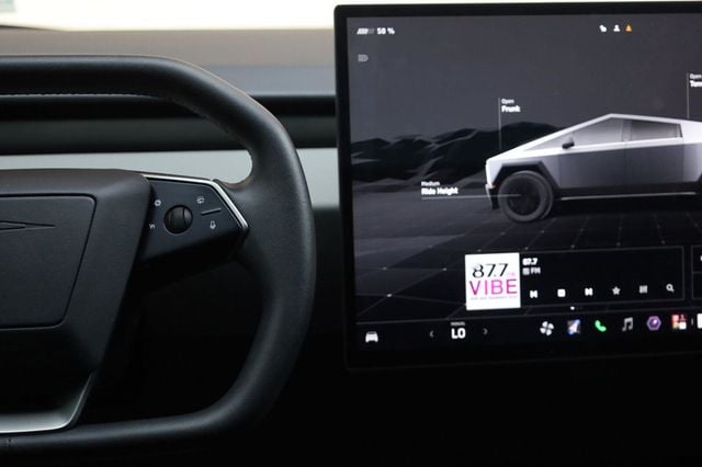 2025 Tesla Cybertruck Base - 23085027 - 33