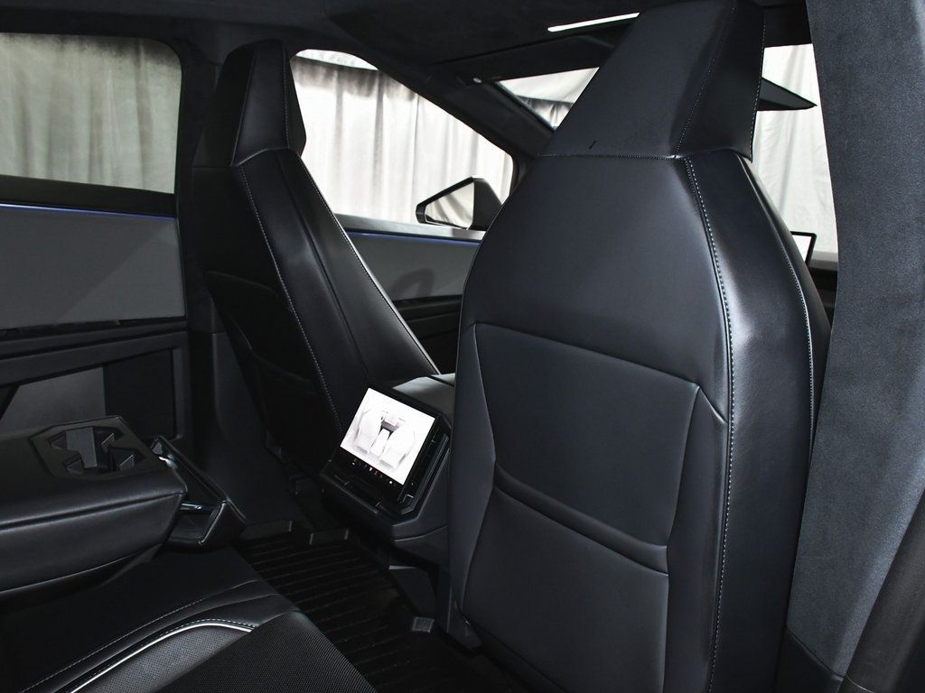 2025 Tesla Cybertruck Cyberbeast photo 46
