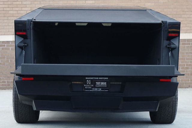 2025 Tesla Cybertruck Cyberbeast - 23093862 - 12