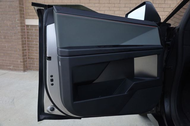 2025 Tesla Cybertruck Cyberbeast - 23093862 - 14
