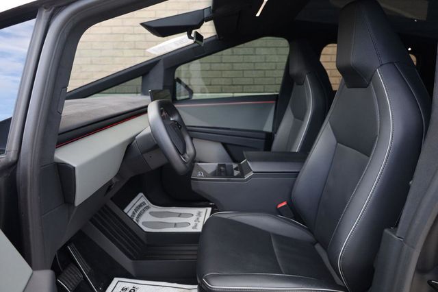 2025 Tesla Cybertruck Cyberbeast - 23093862 - 17